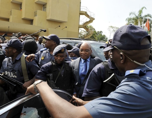 Mission du panel de l`UA : Zuma humilié au Golf